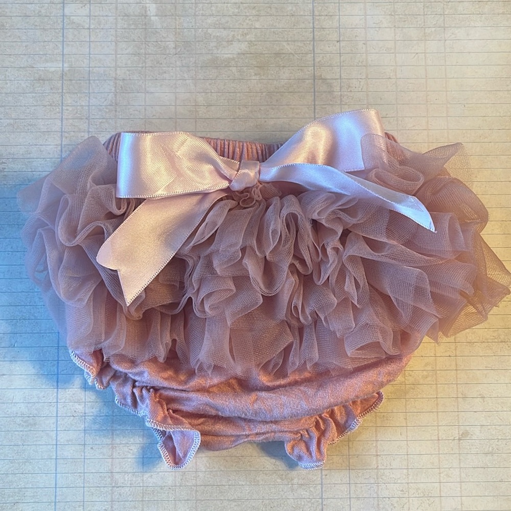Chicaboo Ruffle Baby Bloomers - Picture 2 of 7